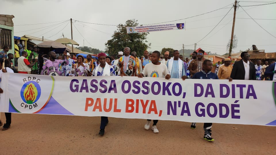 Betaré-Oya : Gloire au Chef de l’Etat pour la nomination de Blaise Moussa.  Le 02 octobre 2022, les populations se sont mobilisées pour remercier le président de la République pour la promotion de ce natif de Betaré-Oya à la tête de la Camwater. 