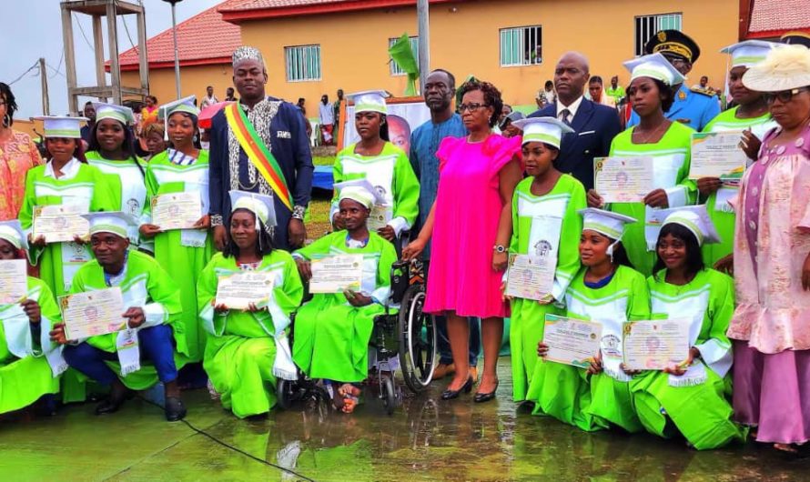 DIMAKO : Le Centre de Promotion de la Femme et de la Famille “Mama Rosette” Diplôme une Nouvelle Cohorte d’Apprenants.
